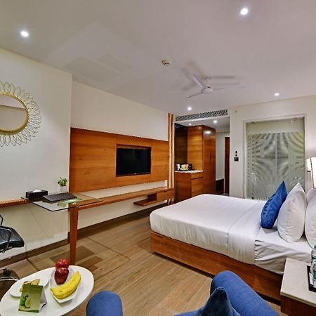 The Glory Suites Near Igi Airport New Delhi Bagian luar foto
